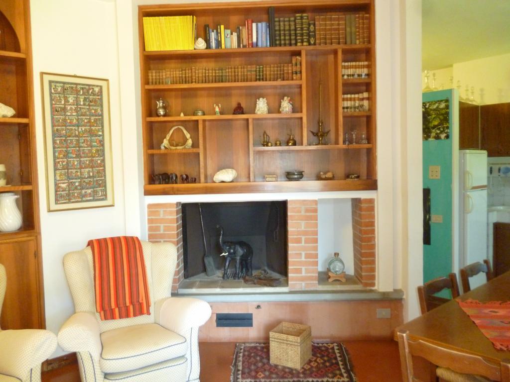 Villa Il Geranio Tirrenia Habitación foto