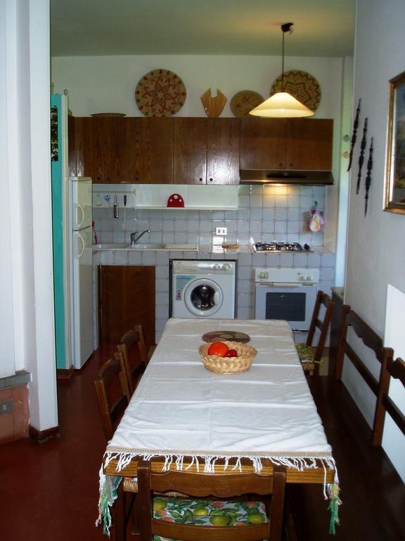 Villa Il Geranio Tirrenia Habitación foto