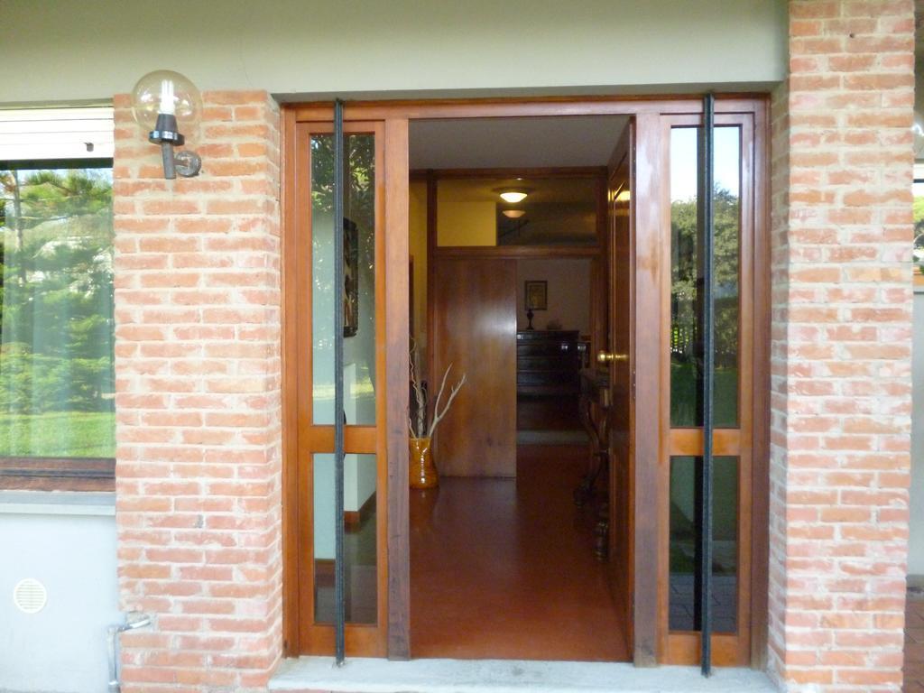 Villa Il Geranio Tirrenia Exterior foto
