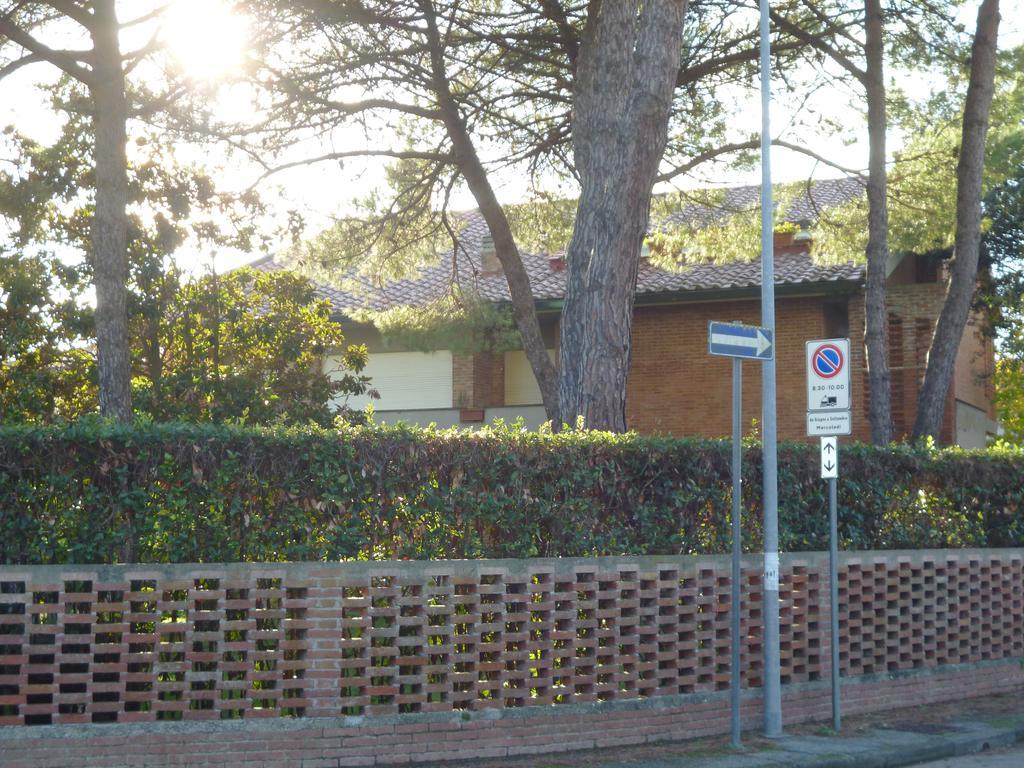 Villa Il Geranio Tirrenia Exterior foto