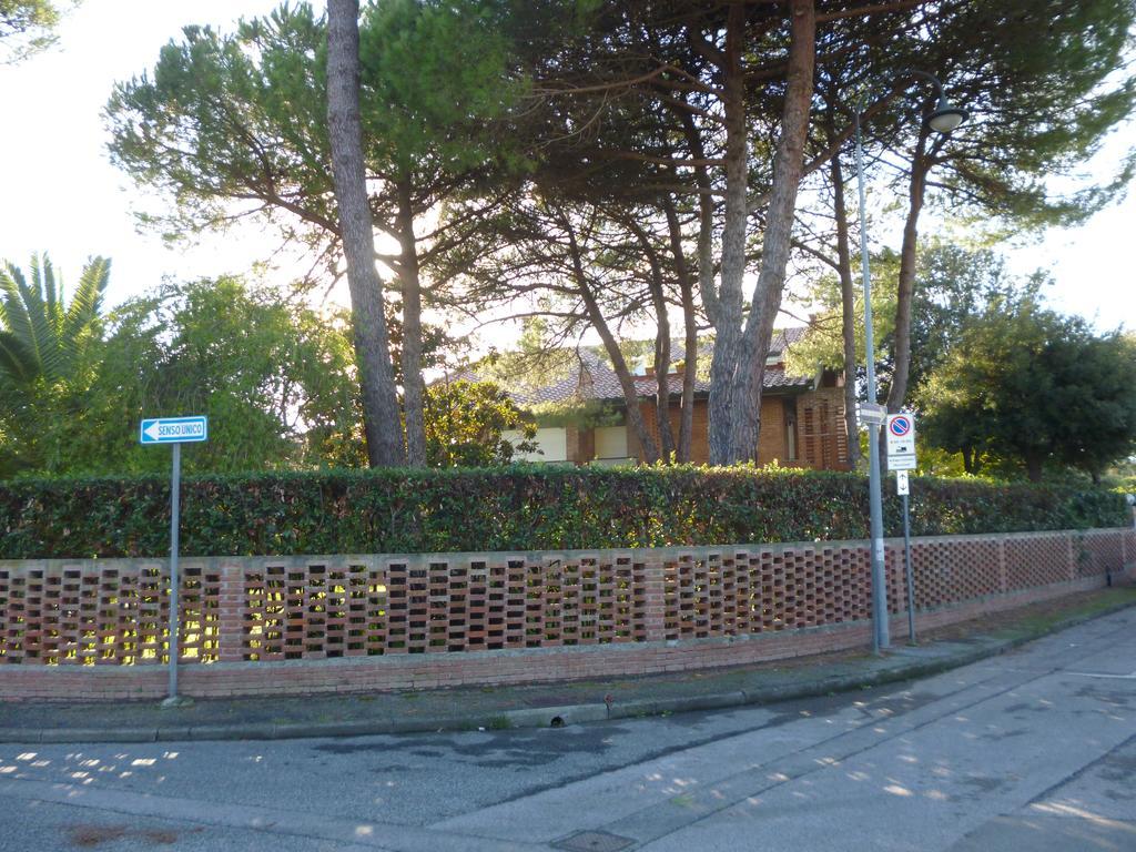Villa Il Geranio Tirrenia Exterior foto