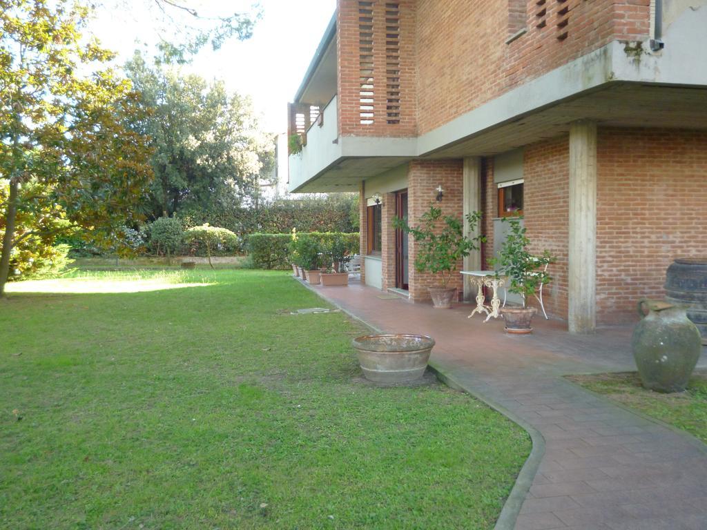 Villa Il Geranio Tirrenia Exterior foto